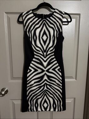Bisou Bisou Black and White Zebra-Print Sheath Dress with Side Panels